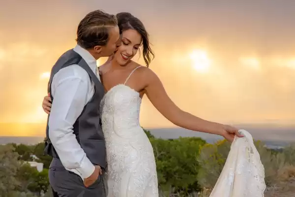 Catch Love Weddings — Wedding Photographers in Cedarvale, NM