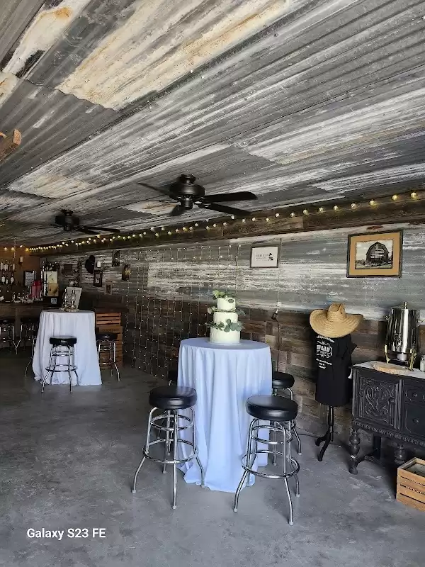 The Ranch On Vinton Rd ~ Barn & Ranch Wedding & Social Events Venue | Foto: Al Carnero