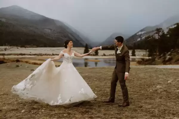 LA street threads — Bridal Dress Shops in Los Alamos, NM