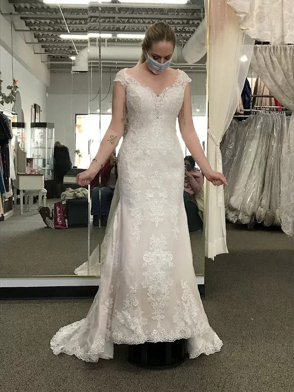 Bridal Elegance By Darlene | Foto: Ciara Allred — photo 2