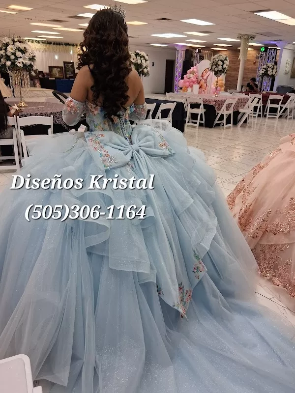 Diseños Kristal Vestidos de Quinciañeras y Novias | Foto: Diseños Kristal Vestidos de Quinciañeras y Novias — photo 4