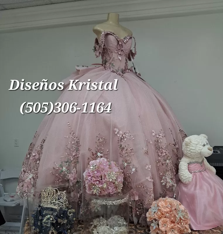 Diseños Kristal Vestidos de Quinciañeras y Novias | Foto: Diseños Kristal Vestidos de Quinciañeras y Novias — photo 5