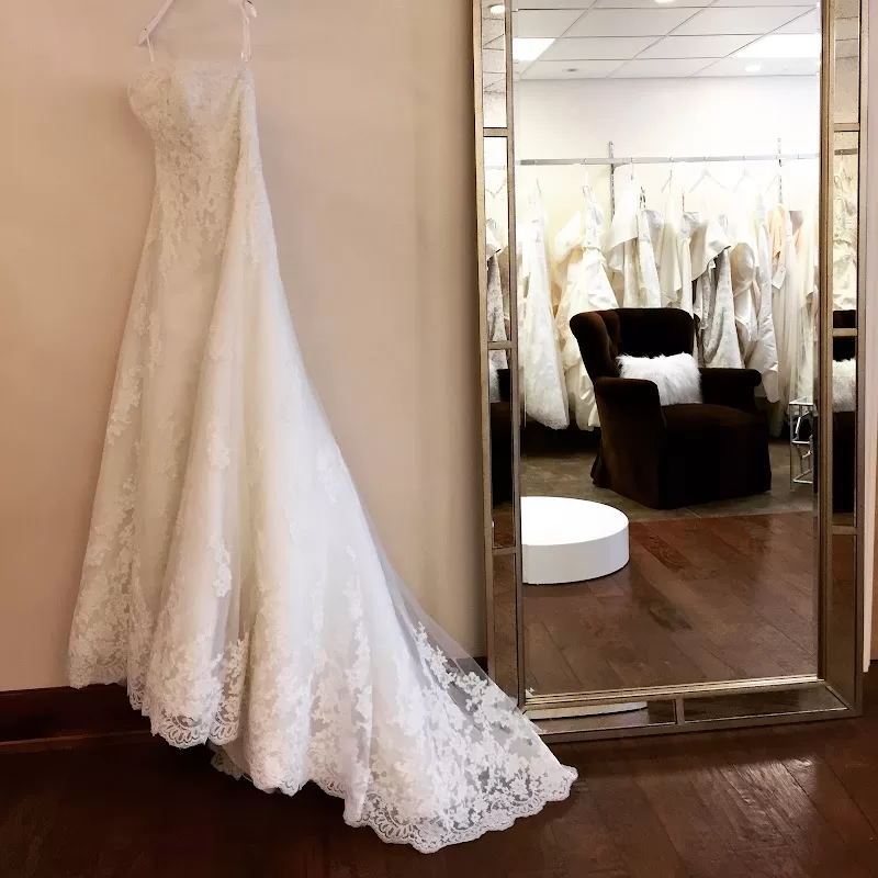 The Dressing Room West - A Santa Fe Bridal Boutique | Foto: The Dressing Room West - A Santa Fe Bridal Boutique — photo 2