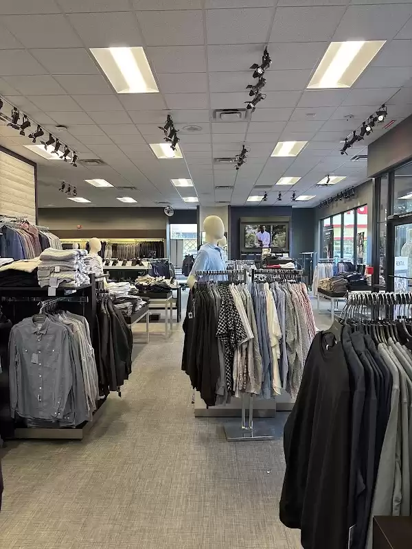 Men's Wearhouse | Foto: Katie Rooke