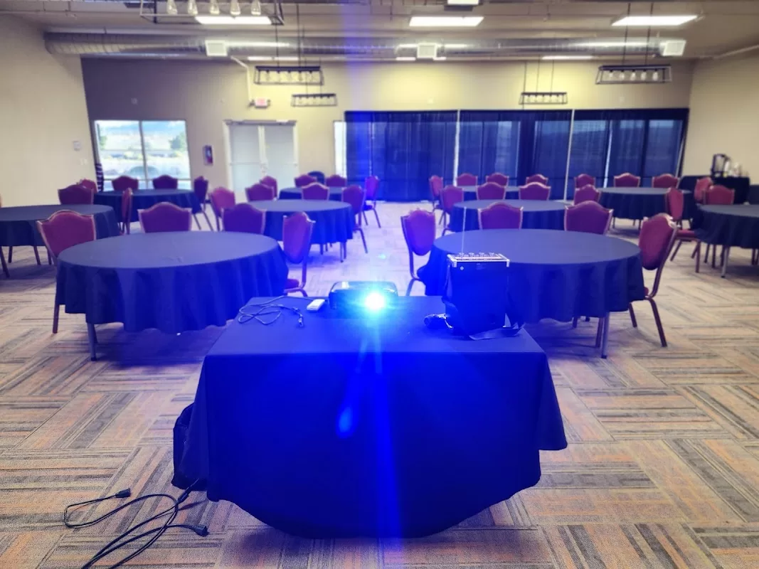 Red Rock Room, Gallup NM | Foto: Red Rock Room, Gallup NM — photo 5