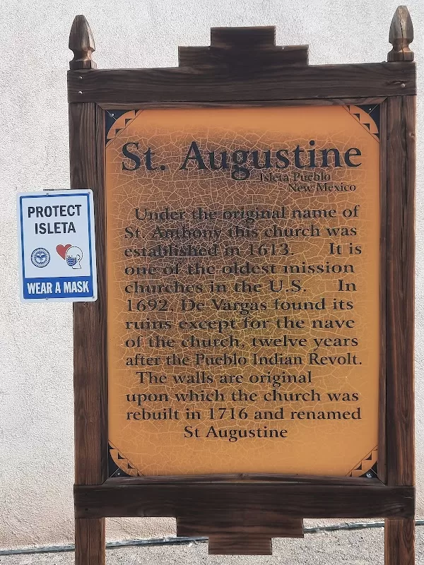 Saint Augustine Catholic Church, Isleta Pueblo | Foto: Mary Lara — photo 3