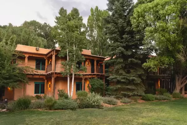 El Monte Sagrado — Wedding Venues in Taos, NM