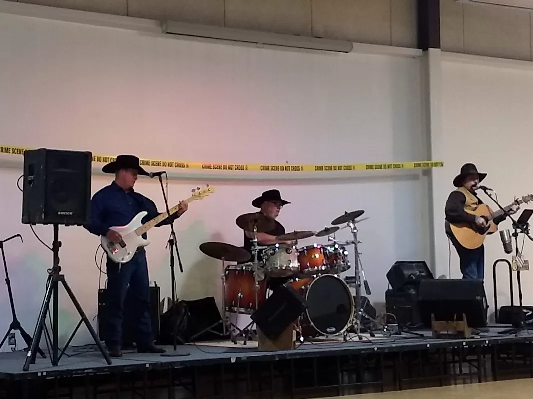 MORIARTY CIVIC CENTER | Foto: Tamara Carlisle — photo 3