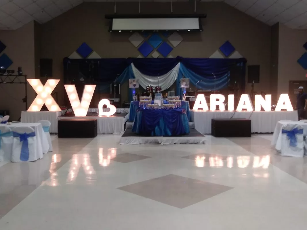 Sgt. Willie Estrada Memorial Civic Center | Foto: Olivia Castaneda — photo 5